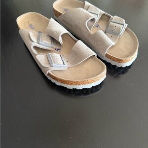 Birkenstock Arizona Sandals - Gray